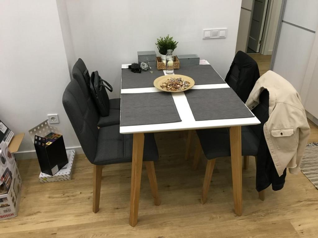 Colton Budapest Paulay Apartments Bagian luar foto