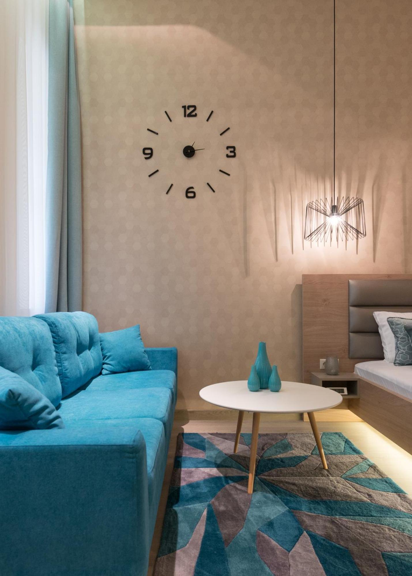 Colton Budapest Paulay Apartments Bagian luar foto